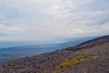 büyük kraterler yolda zincir görünümünden hawaii Adası