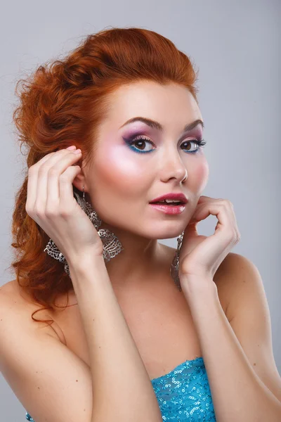 Foto de belleza de la mujer con maquillaje — Foto de Stock