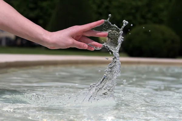 Hand dancing with the water — Stock Photo, Image