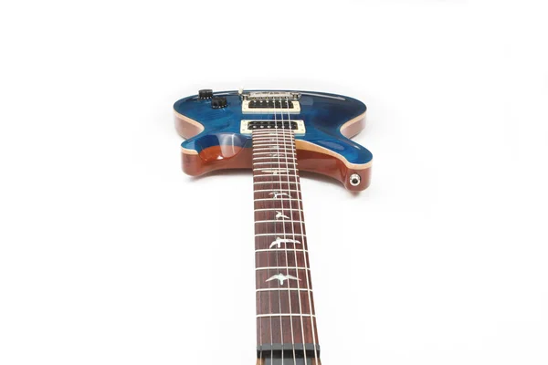 고립 된 일렉트릭 기타 — 스톡 사진