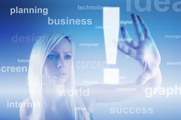 Business Concept - Бізнес-леді з сенсорним екраном — стокове фото