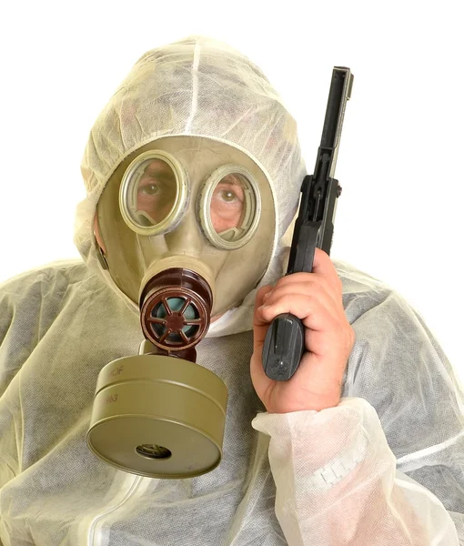 Portret człowieka w masce gazowej z pistoletu — Zdjęcie stockowe
