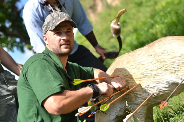 Portrait of a professional archer — Stock Photo, Image