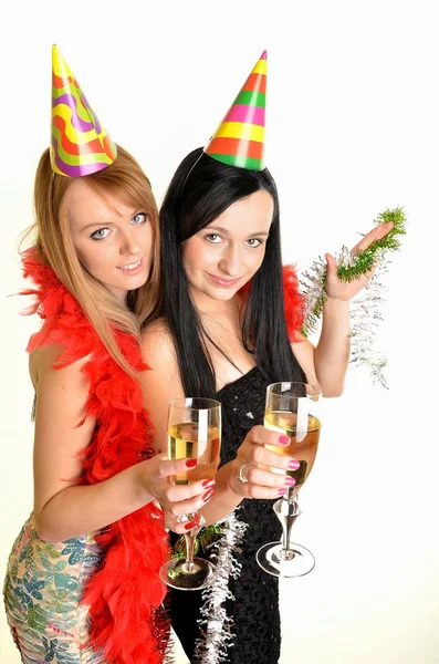 Duas mulheres bonitas celebram — Fotografia de Stock