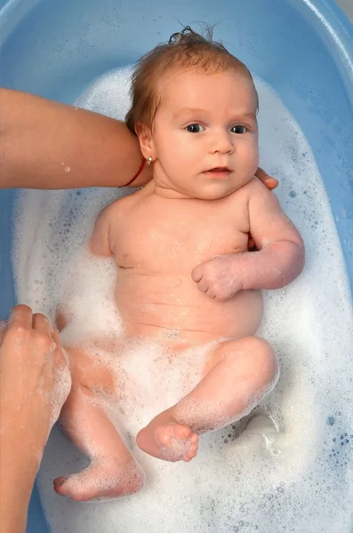 婴儿浴池 — 图库照片
