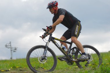 yokuş aşağı rekabet