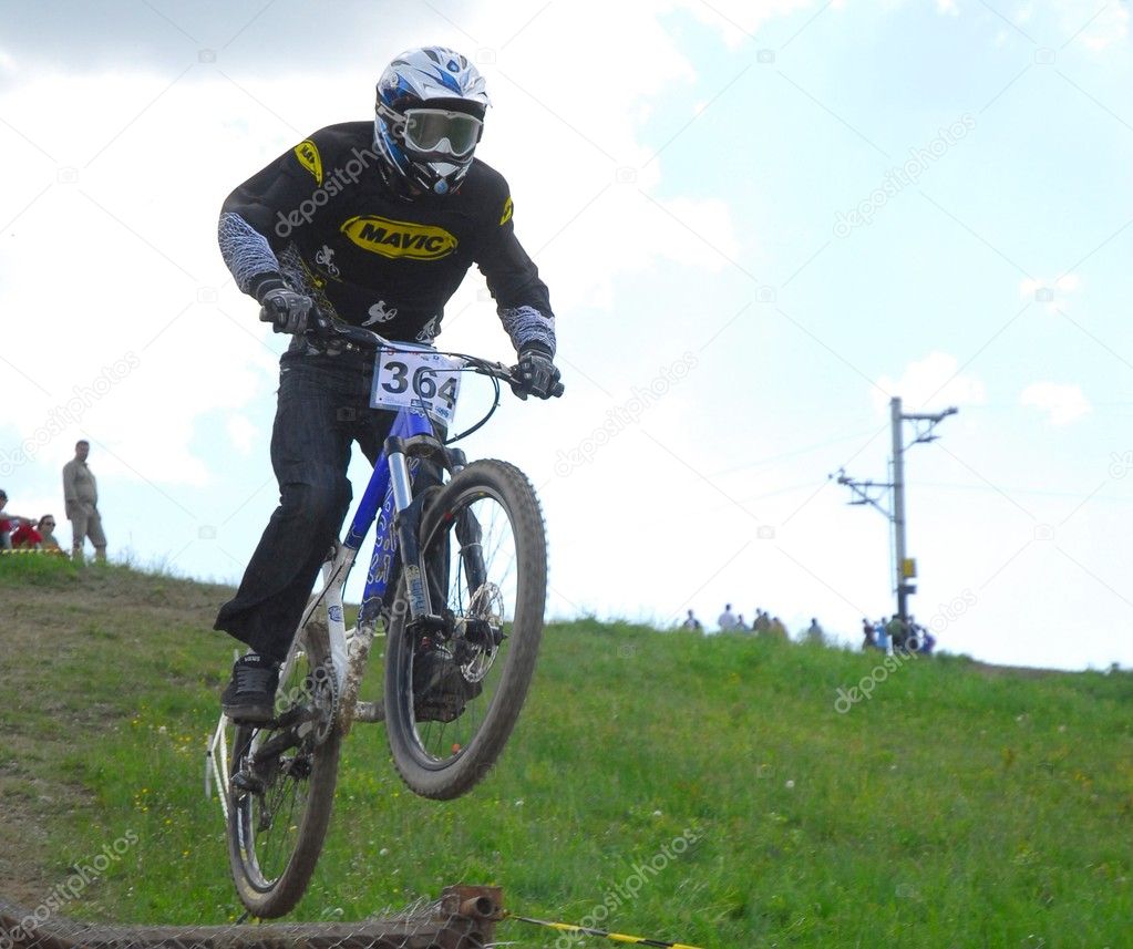 downhill mtb competitions