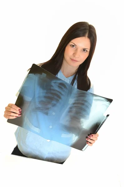 Junger und netter Arzt beim Röntgen eines Patienten — Stockfoto