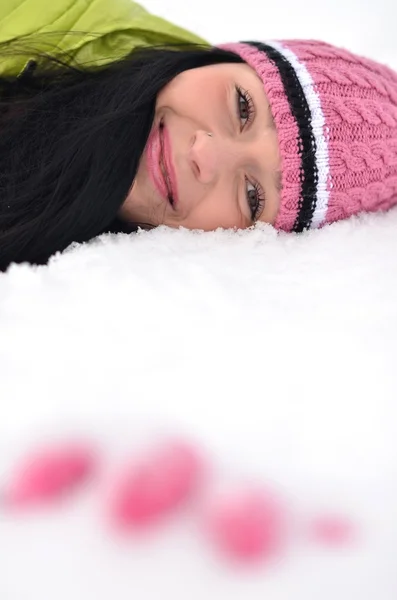 雪橇的女孩 — 图库照片