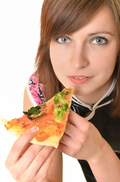 Portrait de jeune femme avec pizza isolée sur blanc — Photo