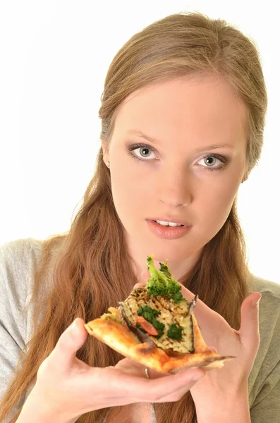 Lány, elszigetelt fehér pizzát eszik — Stock Fotó
