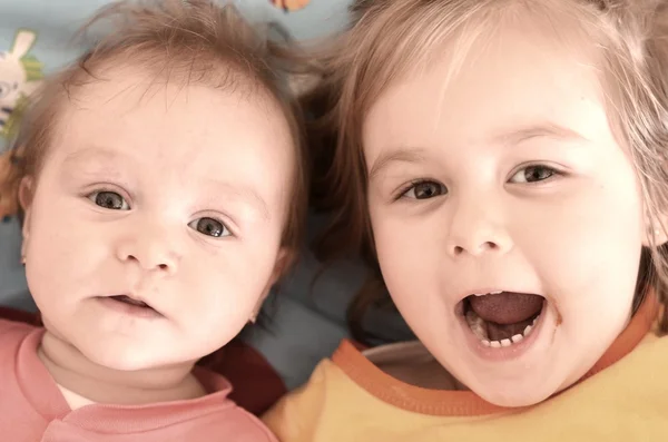 Två vackra barn — Stockfoto