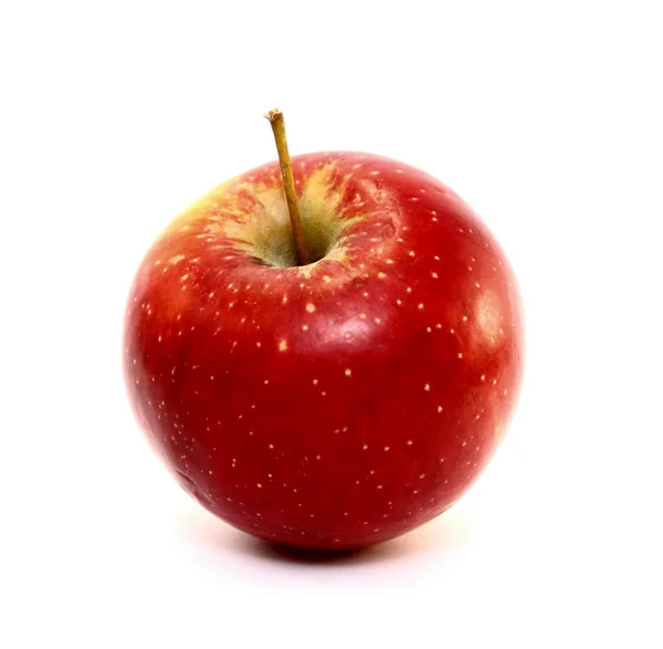 Šťavnaté červené jablko na bílém pozadí — Stock fotografie