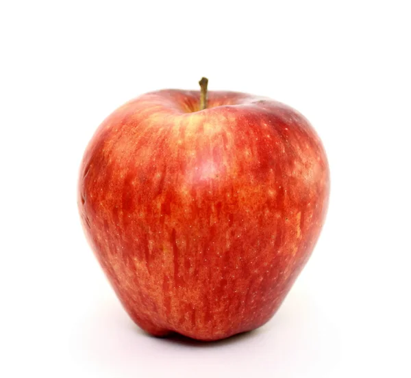 Saftigt rött äpple på vit bakgrund — Stockfoto