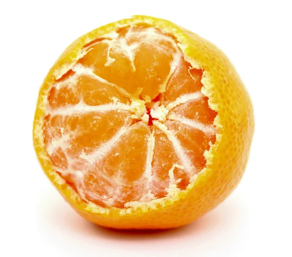 在白色背景上多汁橘 — 图库照片