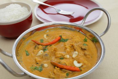 Chicken cashew and mushroom curry clipart