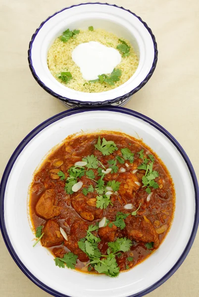 Chicken tagine and couscous vertical — Stock Photo, Image