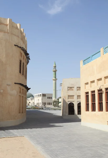 Stora moskén från falcon souq — Stockfoto
