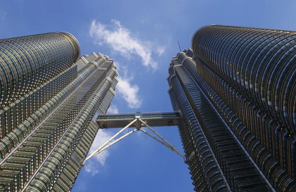 Petronas Towers, em Kuala Lumpur, Malásia — Fotografia de Stock