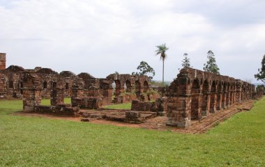 Cizvit misyon trinidad Paraguay'da Harabeleri