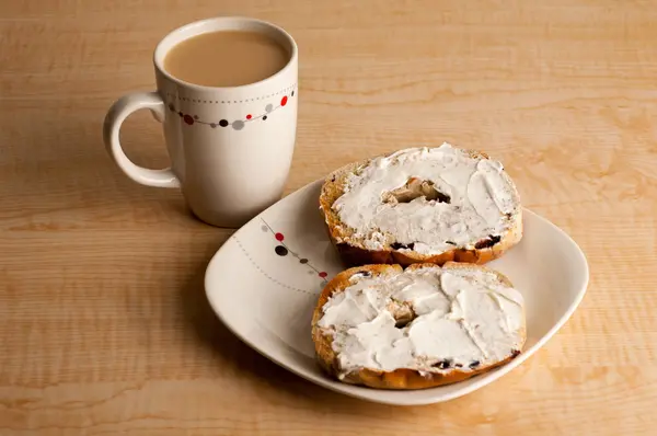Bagel and Coffee — Stock Photo, Image