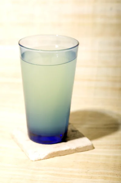 Szklanki z lemoniadą — Zdjęcie stockowe
