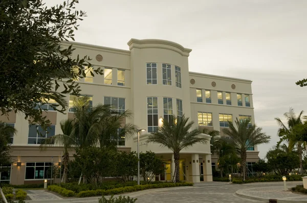 Kontorsbyggnad i florida — Stockfoto