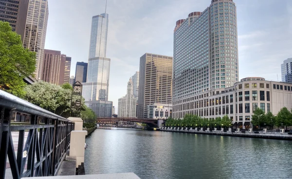 Chicago nad rzeką ohio — Zdjęcie stockowe