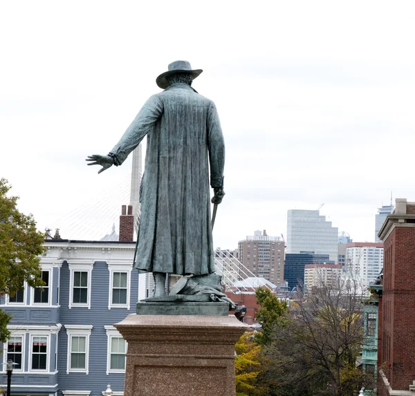 Estatua en Bunker Hill Monumento — Foto de Stock