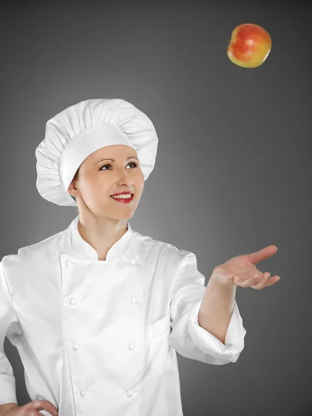 Jonge vrouwelijke chef-kok — Stockfoto