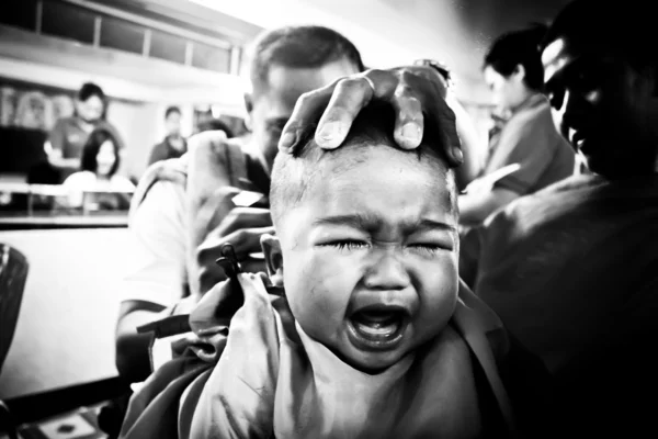 Baby first hair cut — Stock Photo, Image