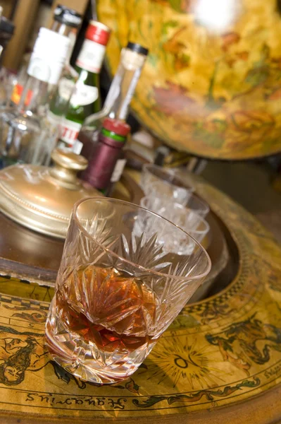 Виски на напитках глобус — стоковое фото