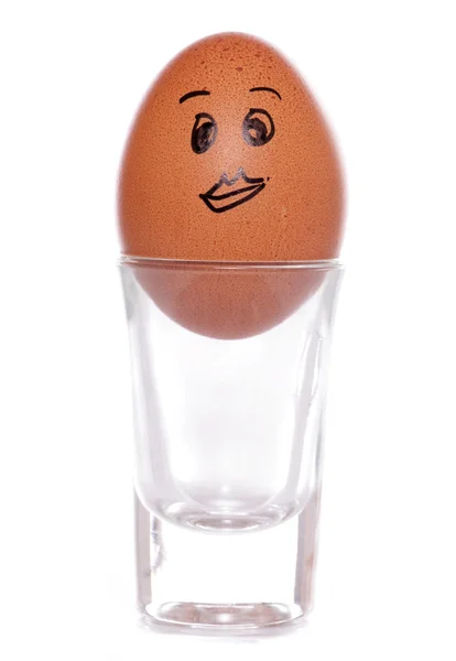 Cartoon ei in shot glas egg cup — Stockfoto