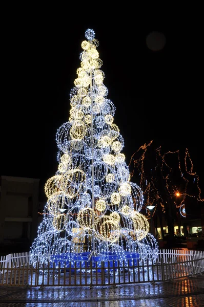 Şehir Noel ağacı — Stok fotoğraf