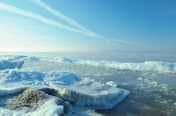 Winter landscape at the sea — Stock Photo, Image