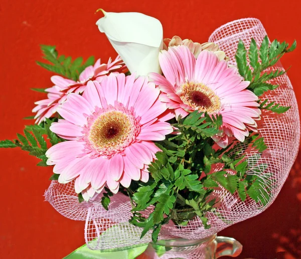 Букет цветов на юбилей — стоковое фото