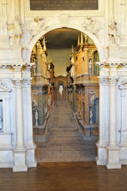 Vicenza teatro olimpico iç