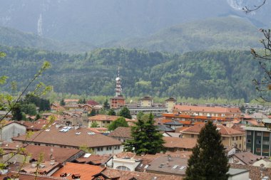 evler ve İtalya şehir rooftops hava fotoğrafı