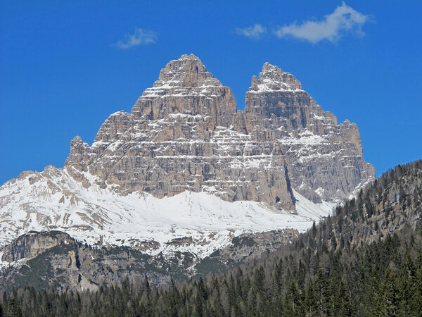 Tre Cime di Lavaredo Misurina lake views in cadore in Italy