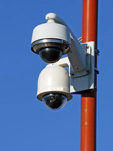 Kamera keamanan untuk keselamatan warga. — Stok Foto
