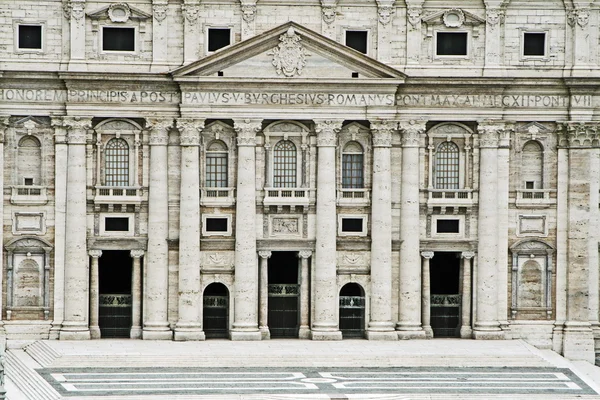 바티칸에 있는 성 베드로 성당 — 스톡 사진