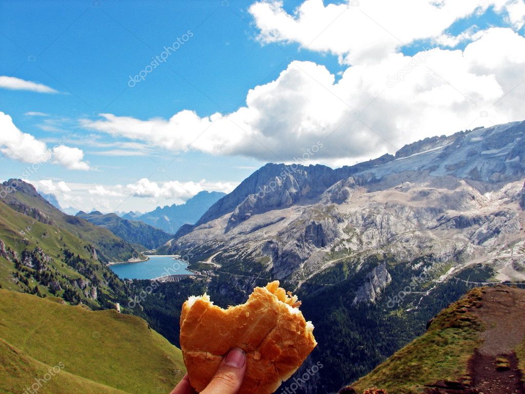 Sandwich in the mountains