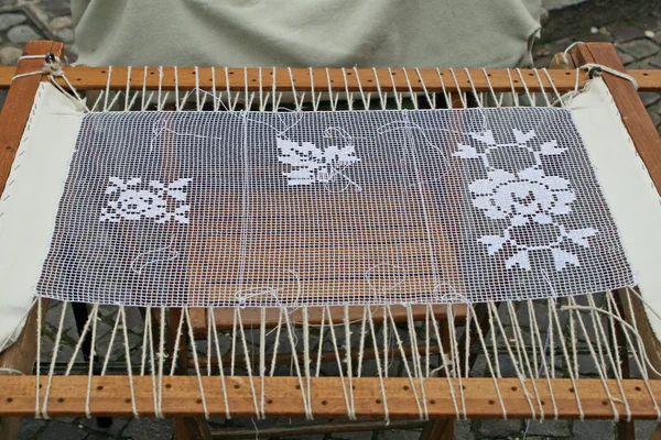 stock image Weaving loom and embroidery on centrepieces for precious