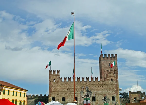 Marostica hradby a hrad poblíž vicenza — Stock fotografie