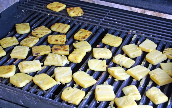 Toasted slices of grilled polenta — Stock Photo, Image