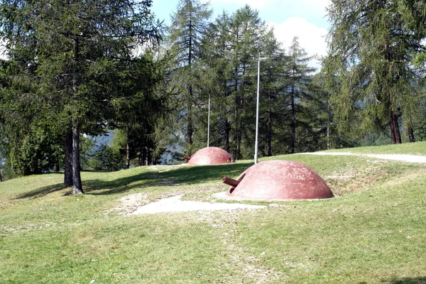Mimitizzate kupoler av vapnen av första världskriget — Stockfoto