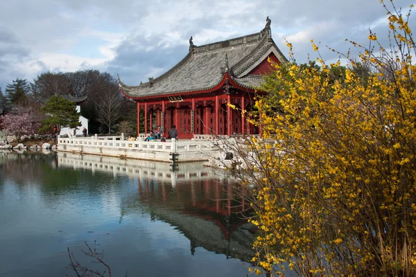 Chinese Red Pavilion — Stock Photo, Image