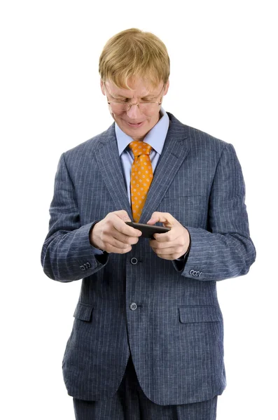 Giovane uomo d'affari giocare smartphone — Foto Stock