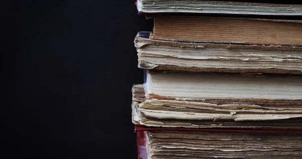 Tumpukan buku-buku lama — Stok Foto