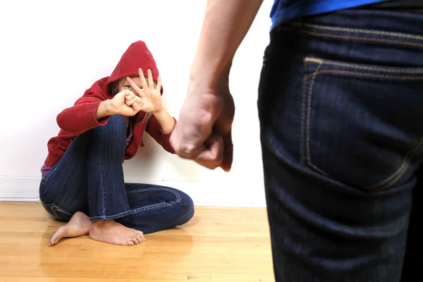 stock image Scared woman